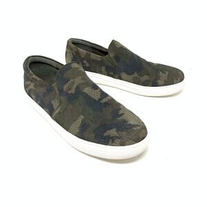 Blondo Women's Sz 11 Gallert Fabric Camo Slip-On Sneaker Green Waterproof